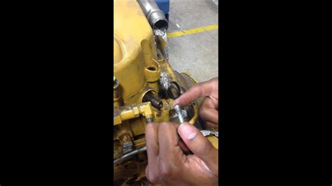 2001 kenworth w900l fuel primer pump and bleed screw|bleeder screw replacement .